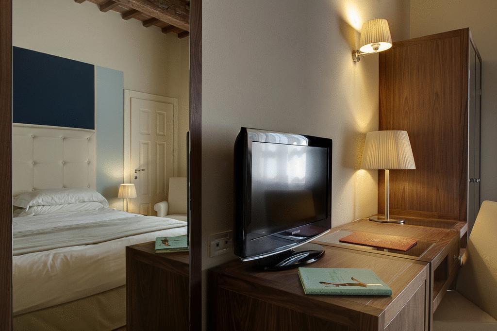 Hotel 500 Firenze Campi Bisenzio Szoba fotó