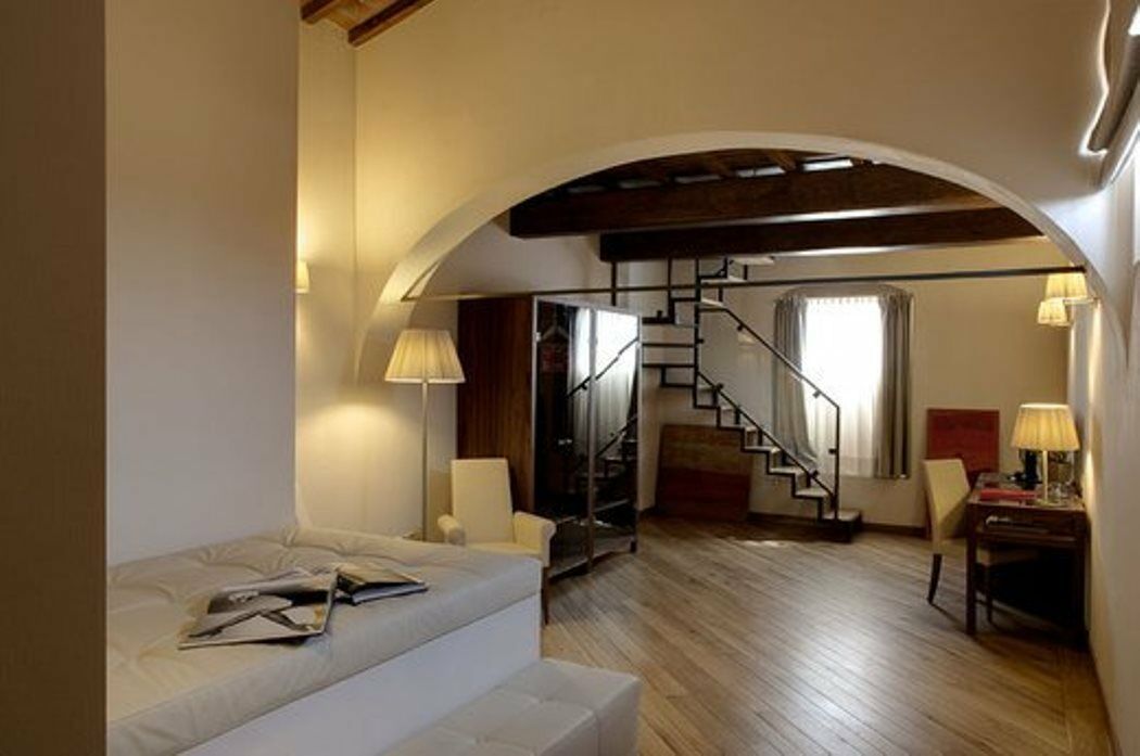 Hotel 500 Firenze Campi Bisenzio Kültér fotó